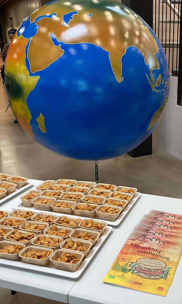 Snacks og Globus 600×1000